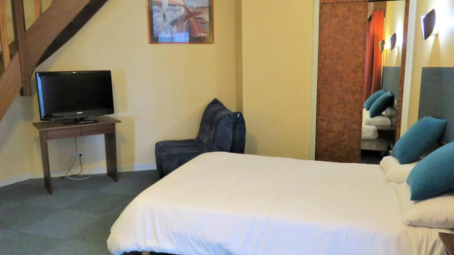 Bel Appart 6 Pers, Wifi, Vue Mer Et Port, Perros-Guirec - Fr-1-368-326 Apartment France